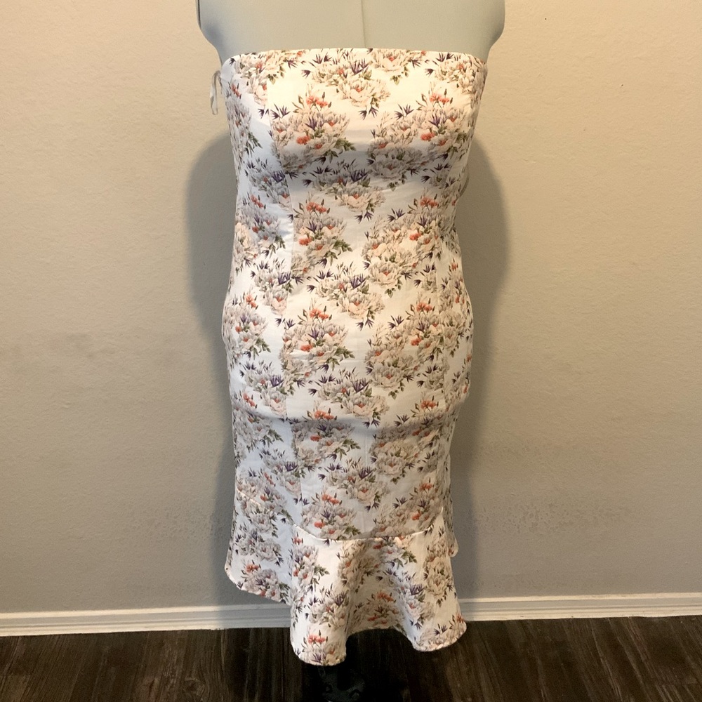 Strapless floral embroidered dress